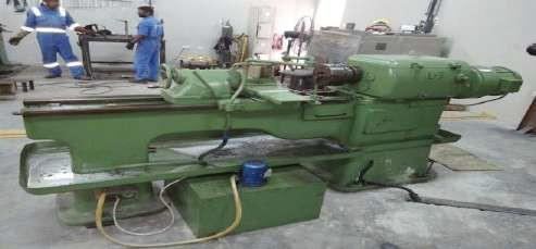 Heavy-duty lathe
